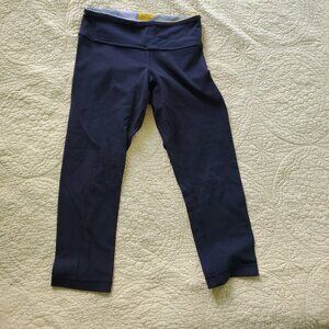 Lululemon Capri Leggings, Size 4